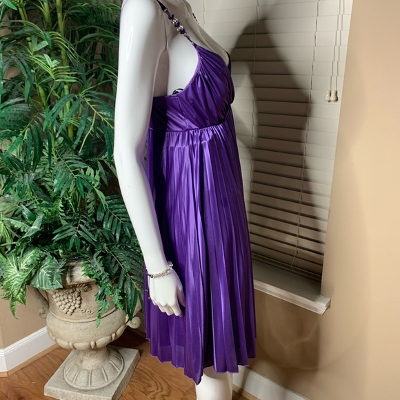 Purple Dress very beautiful Size Large Wear it once - Picture 10 of 10
